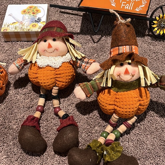 Fall Decor Lot - Picture 3 of 6